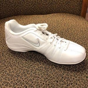 Women’s Nike One Spirit Cheer shoes
